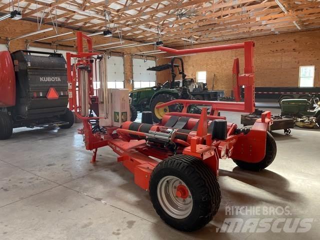 Kubota WR1600C Машини за опаковане