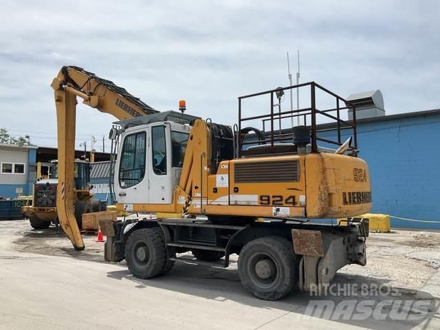 Liebherr A924C Оператори на отпадъци/индустрия
