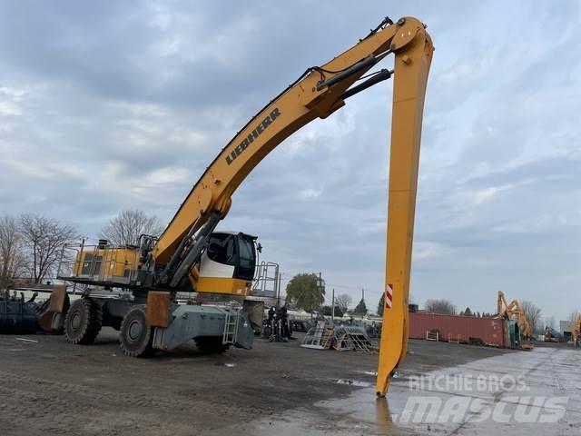Liebherr LH60M Оператори на отпадъци/индустрия
