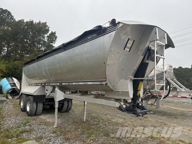 MAC  Самосвали