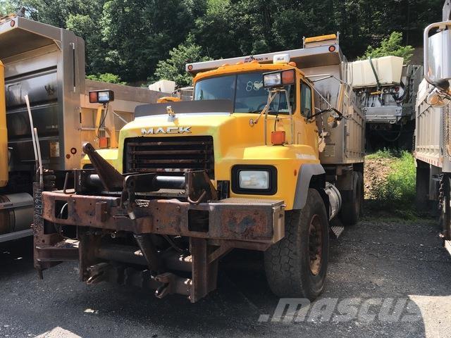 Mack 600 Снегочистачки