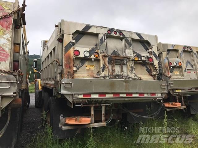 Mack 700 Снегочистачки