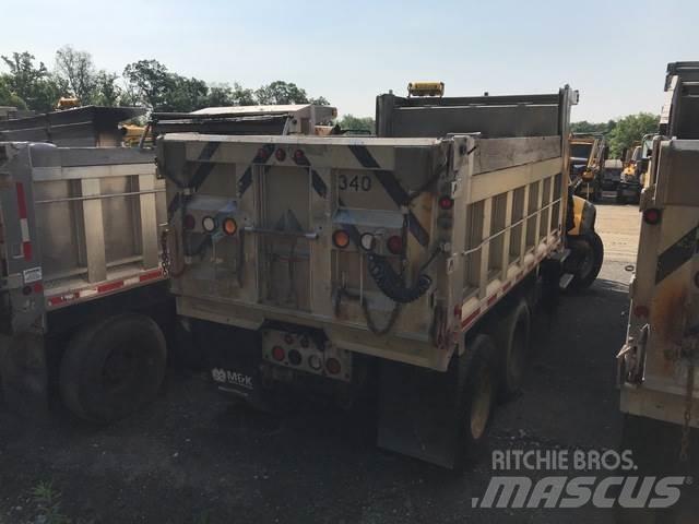 Mack 700 Снегочистачки