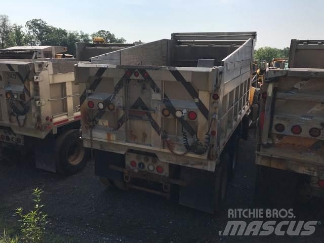 Mack 700 Снегочистачки