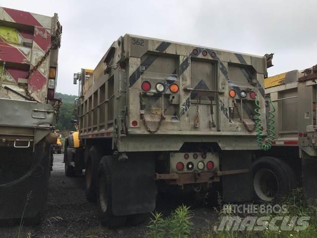 Mack 700 Снегочистачки