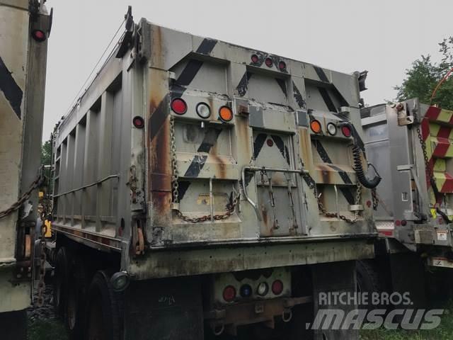 Mack 700 Снегочистачки