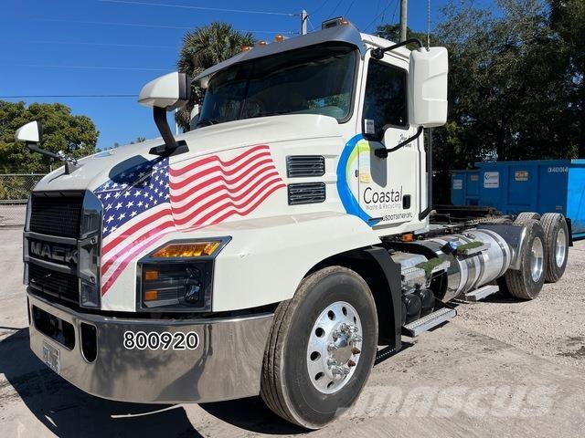 Mack Anthem Влекачи