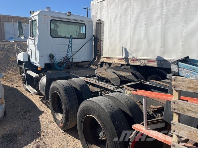 Mack CH613 Влекачи