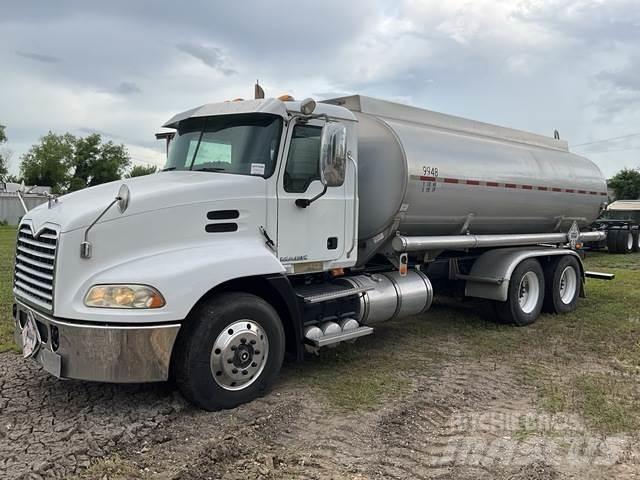 Mack CH613 Цистерна