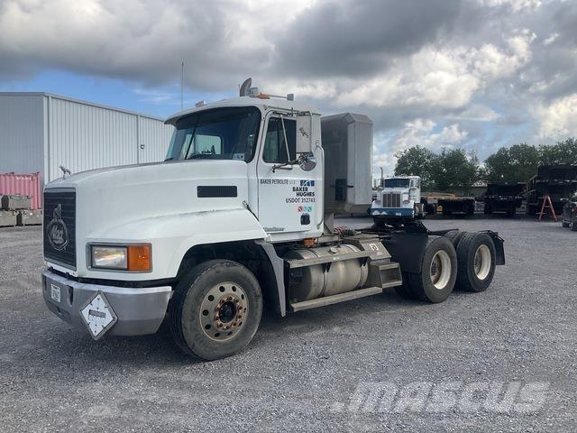 Mack CH613 Влекачи
