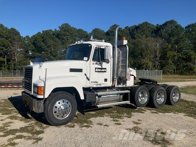 Mack CH613 Влекачи