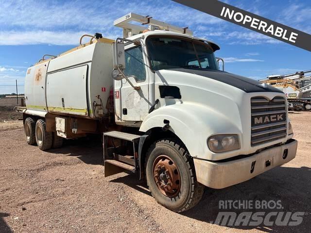 Mack CSMR Цистерна