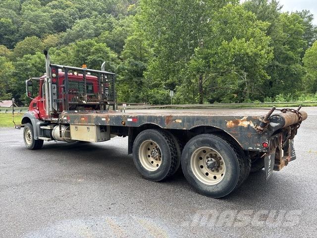 Mack CT713 Автомобили за пътна помощ