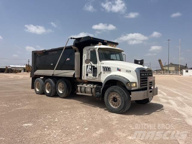 Mack CTP713 Самосвал