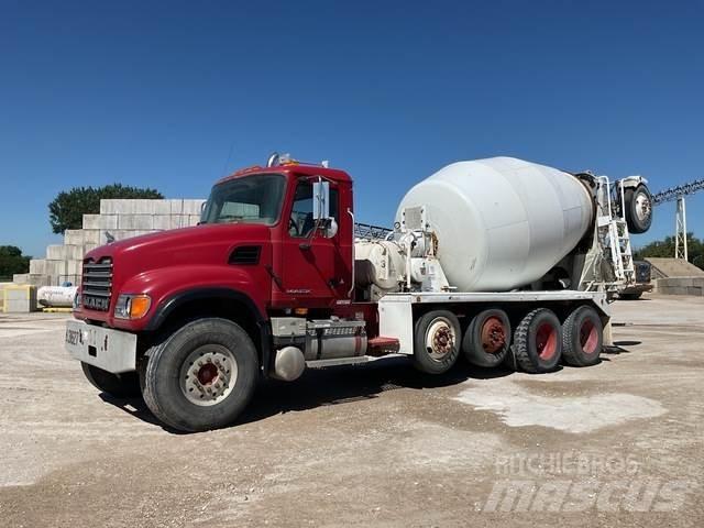 Mack CV513 Други