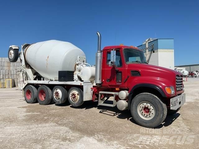 Mack CV513 Други