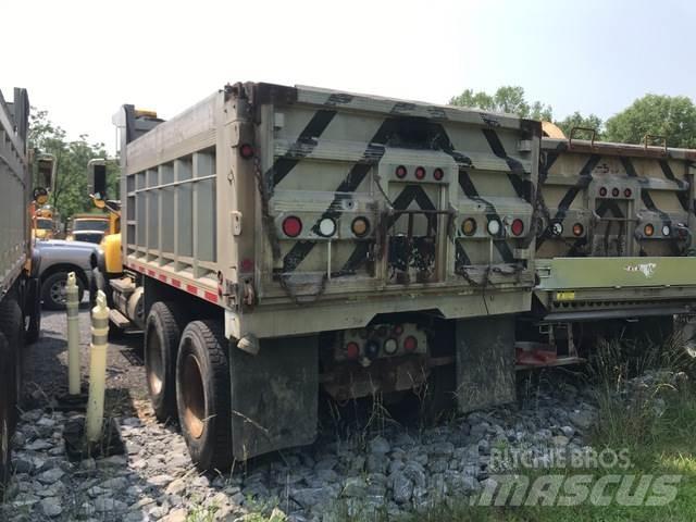 Mack CV700 Снегочистачки