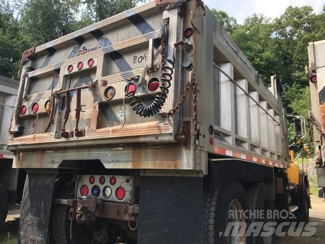 Mack CV700 Снегочистачки
