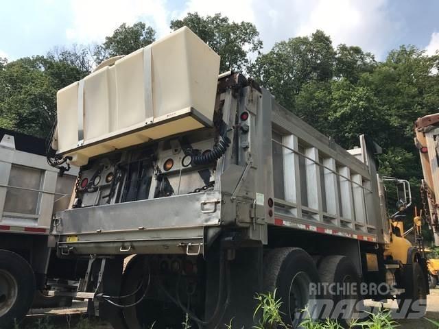 Mack CV700 Снегочистачки