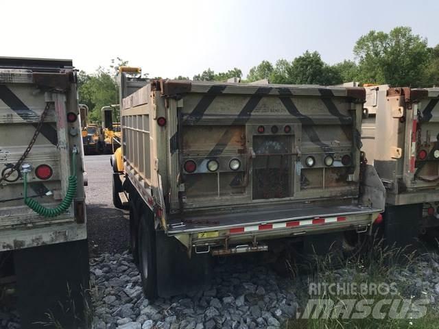 Mack CV700 Снегочистачки