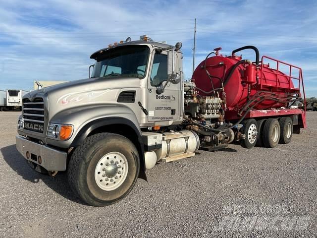 Mack CV713 Строителство - Други