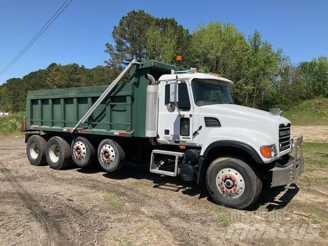 Mack CV713 Самосвал
