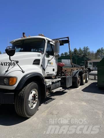 Mack CV713 Камиони със скипов подемник