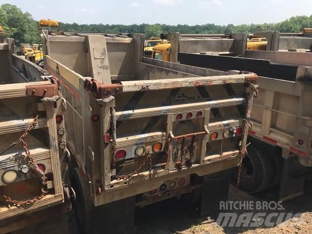 Mack CV713 Снегочистачки