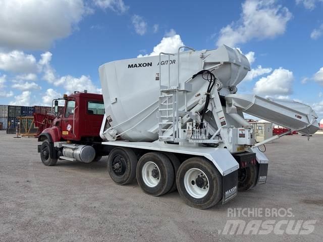 Mack CV713 Други