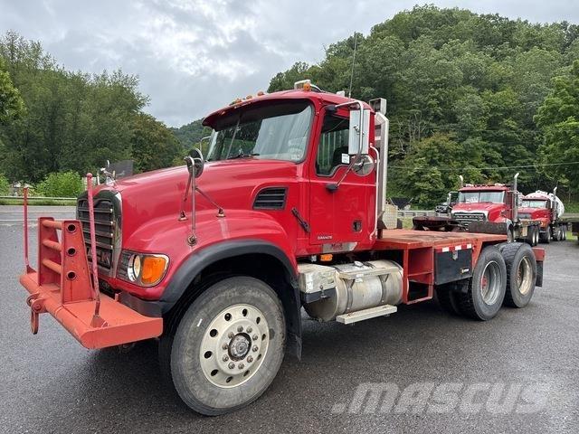 Mack CV713 Влекачи