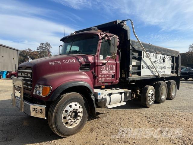 Mack CV713 Самосвал