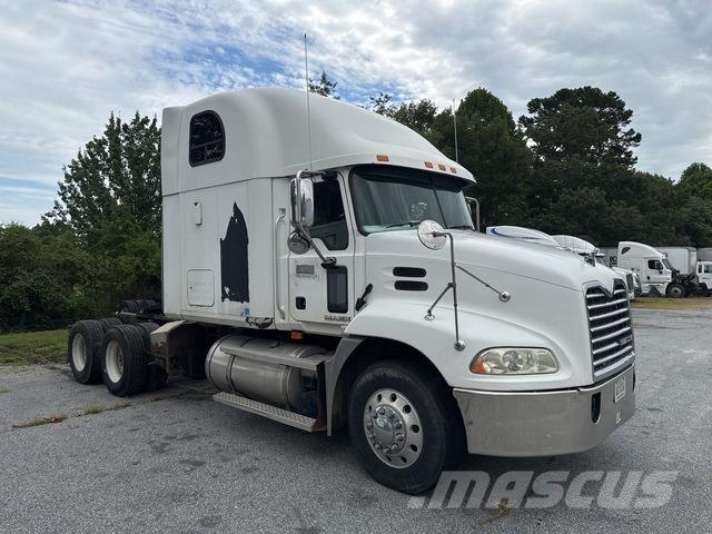 Mack CXP613 Влекачи