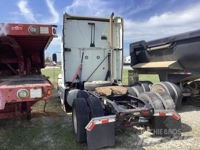 Mack CXU613 Влекачи