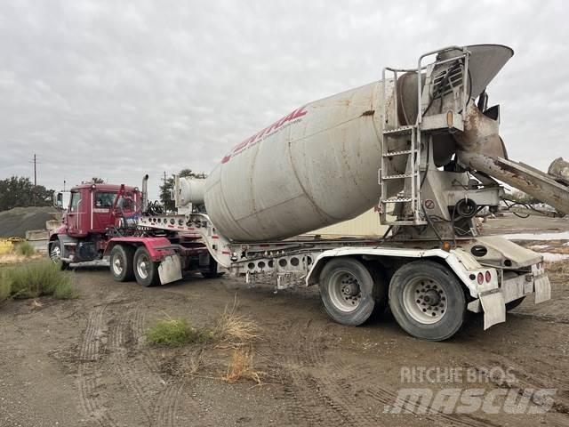 Mack CXU613 Влекачи