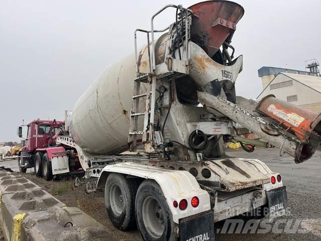 Mack CXU613 Влекачи