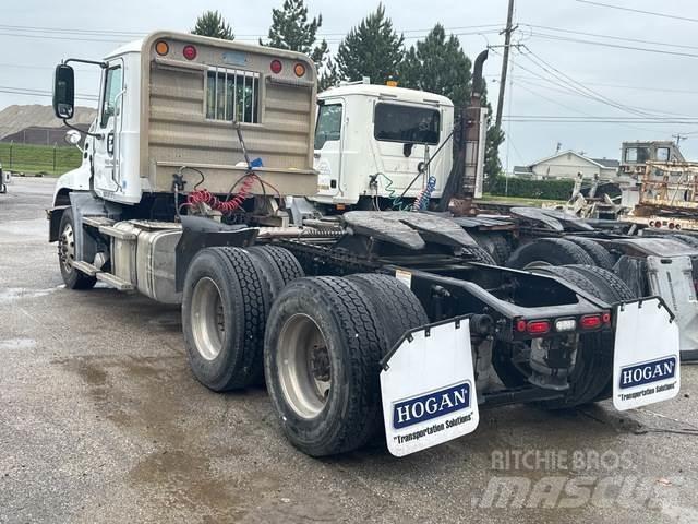Mack CXU613 Влекачи