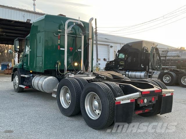 Mack CXU613 Влекачи