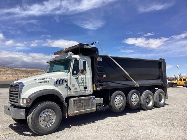 Mack GR104F Самосвал