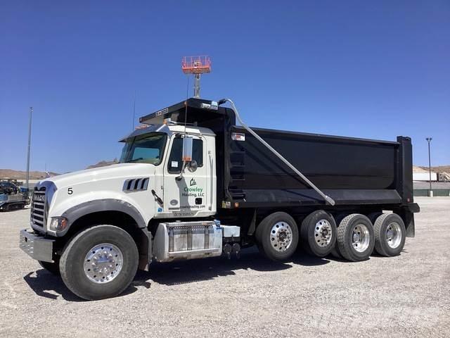 Mack GR104F Самосвал