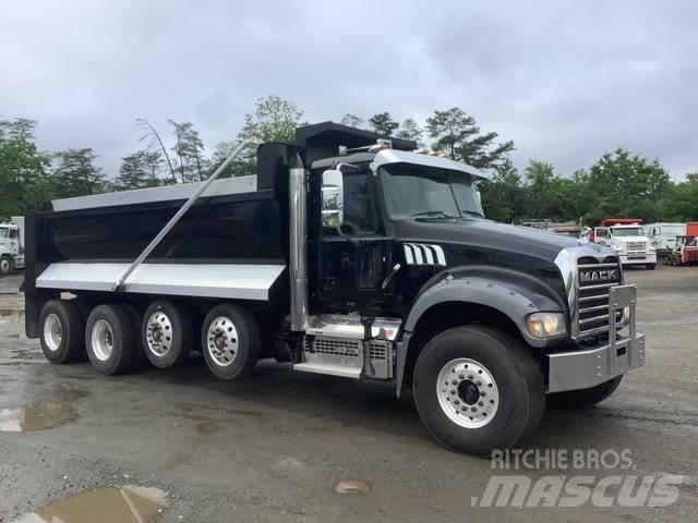 Mack GR64F Самосвал