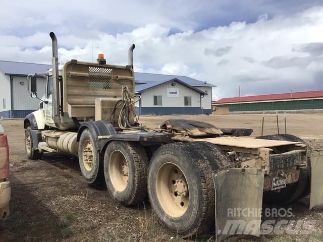 Mack GU713 Влекачи