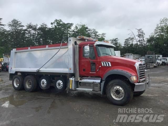 Mack GU713 Самосвал