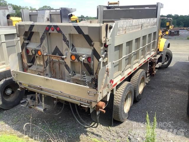 Mack GU713 Снегочистачки