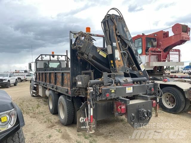 Mack GU813 Бордови