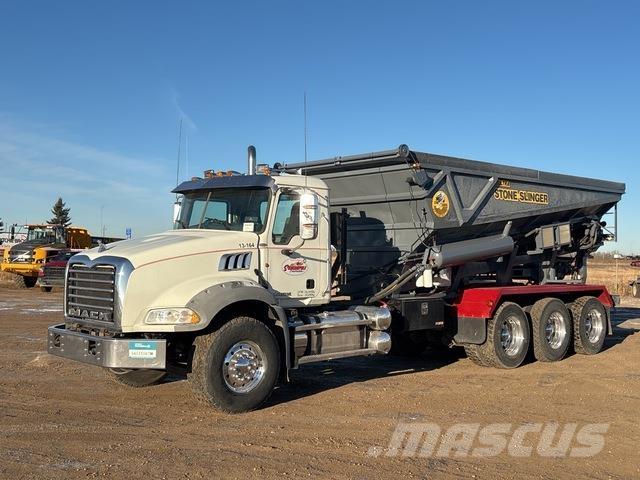 Mack GU814 Машини за бетонов камък
