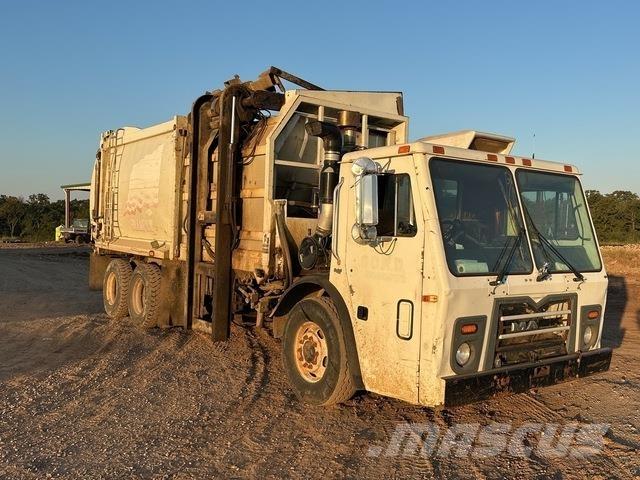 Mack LEU613 Камиони за отпадъци