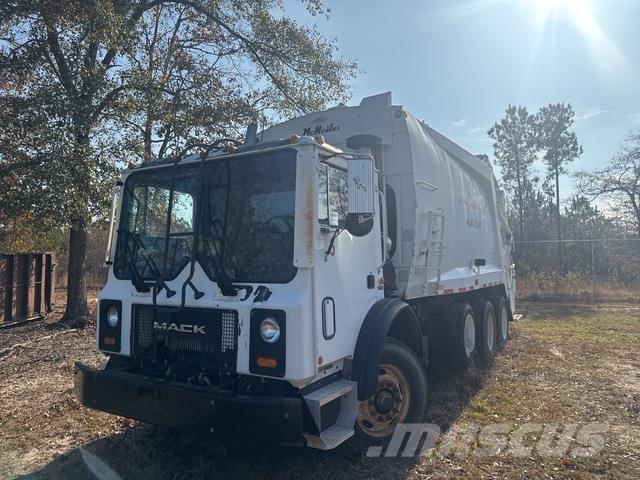 Mack MR688S Камиони за отпадъци