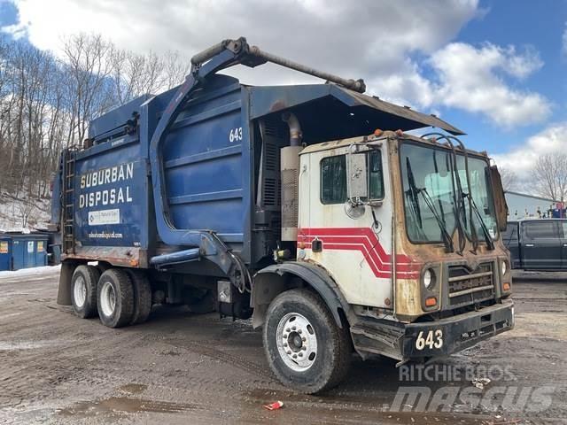Mack MRU613 Камиони за отпадъци