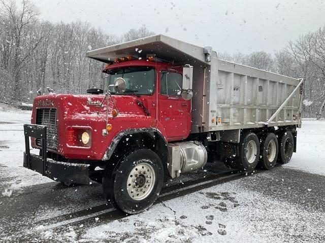 Mack RB688S Самосвал
