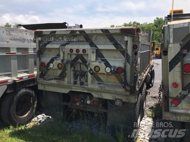 Mack RD600 Снегочистачки